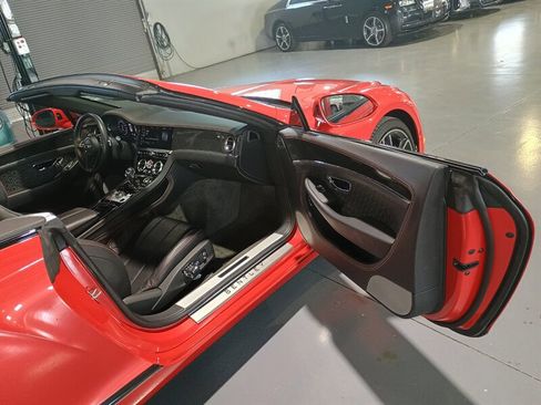 Used 2020 Bentley Continental GT AWD/4WD image 41
