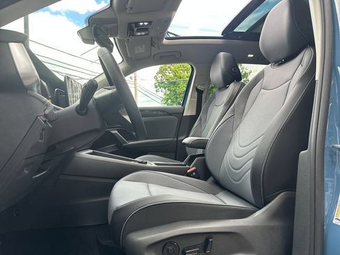 New 2026 Volkswagen Tiguan SE AWD/4WD image 8