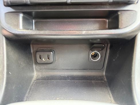 Used 2021 Chevrolet Colorado LT AWD/4WD image 29