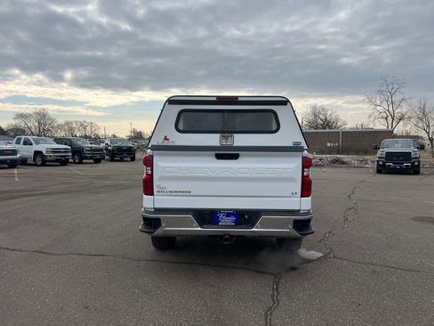 Used 2022 Chevrolet Silverado 1500 LT w/ Safety Package image 8