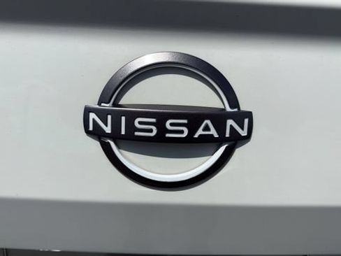 Used 2025 Nissan Altima 2.5 SV FWD image 29