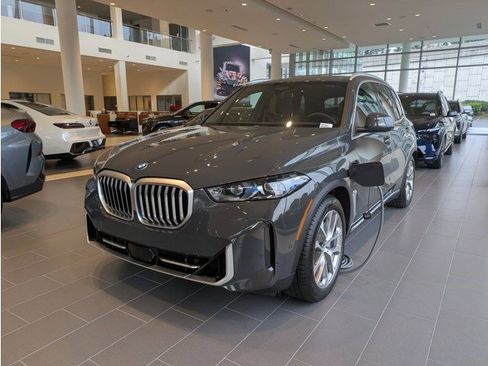New 2026 BMW X5 xDrive50e image 1