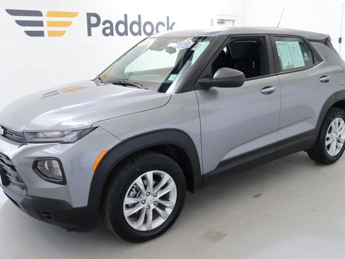 Used 2023 Chevrolet TrailBlazer LS image 3