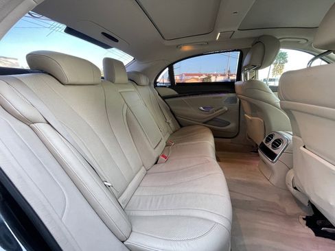 Used 2014 Mercedes-Benz S 550 Sedan image 14