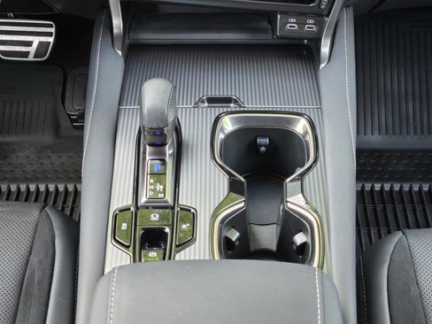 Used 2023 Lexus RX 500h F Sport w/ Cold Area Package AWD/4WD image 17
