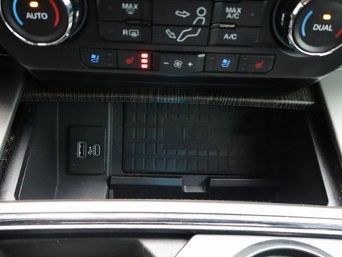 Used 2020 Ford F350 Lariat image 12