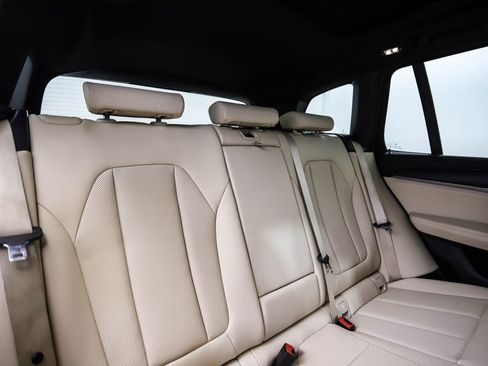 Certified 2022 BMW X3 xDrive30i w/ Premium Package 2 (ZPA) image 28