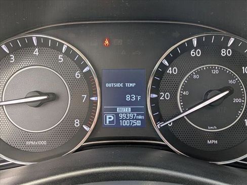 Used 2019 Nissan Armada SL w/ Premium Package AWD/4WD image 11