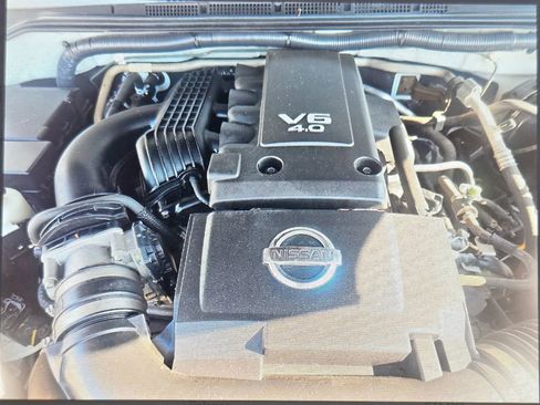 Used 2016 Nissan Frontier SV w/ SV Value Truck Package image 8