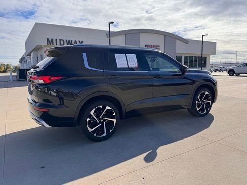 Used 2023 Mitsubishi Outlander SEL 40th Anniversary image 44