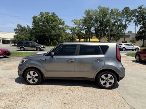 Used 2019 Kia Soul FWD image 7