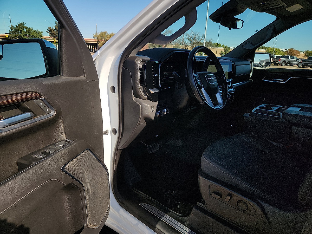 Used 2022 GMC Sierra 1500 SLE AWD/4WD image 18