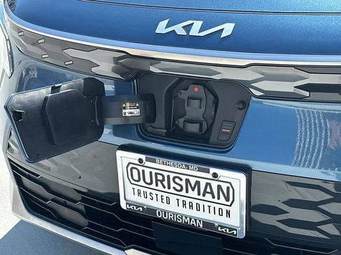 New 2026 Kia Niro Wind image 12