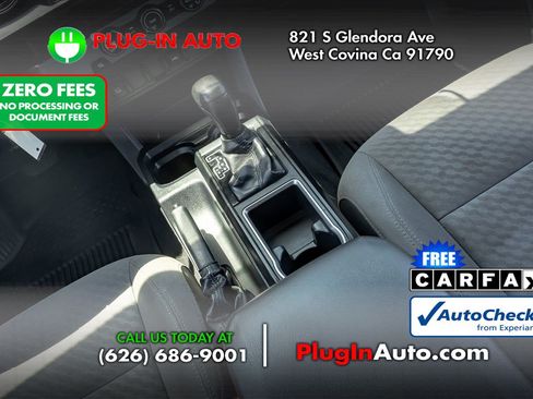 Used 2021 Toyota Tacoma SR RWD image 14