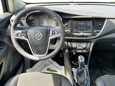 Used 2022 Buick Encore Preferred w/ Safety Package AWD/4WD image 16