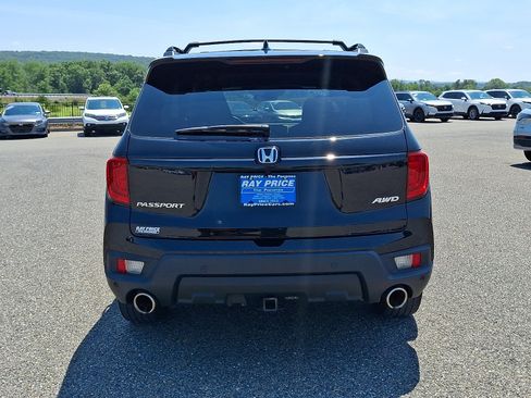 Used 2024 Honda Passport EX-L image 5