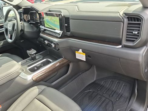 New 2026 GMC Sierra 1500 Elevation w/ Elevation Premium Package AWD/4WD image 23