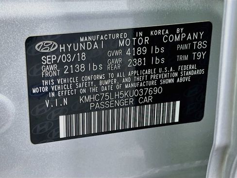 Used 2019 Hyundai Ioniq Electric FWD image 31
