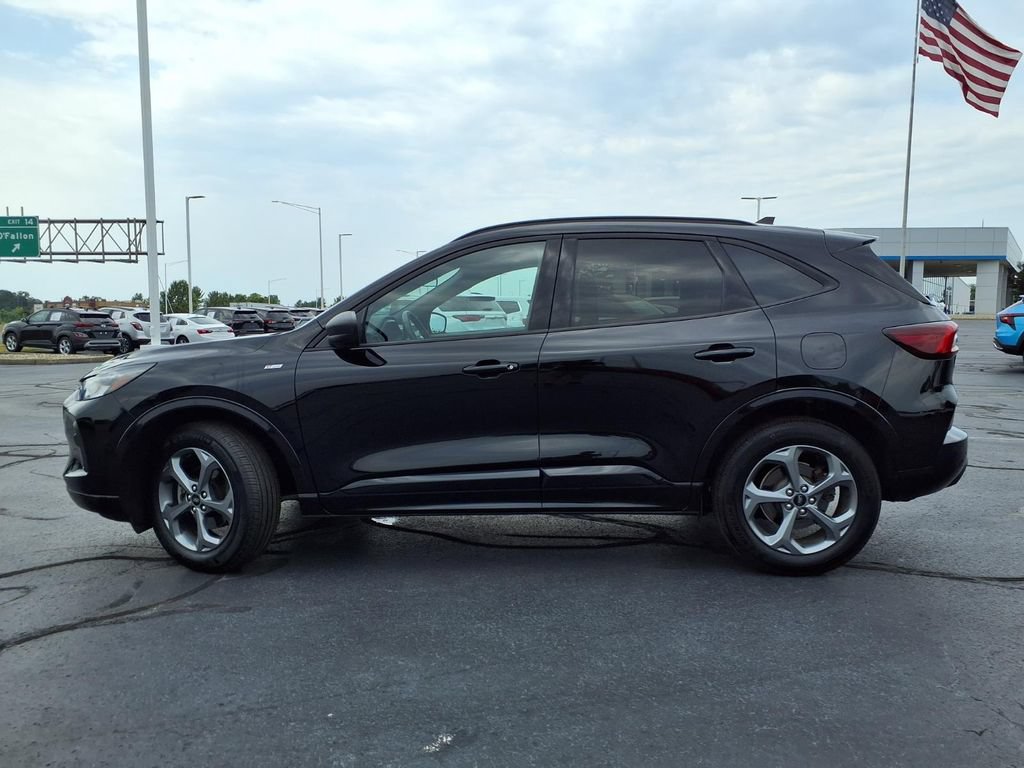 Used 2024 Ford Escape ST-Line w/ Tech Pack #1 AWD/4WD image 30