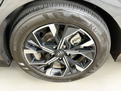 Used 2025 Hyundai Sonata SEL FWD image 11