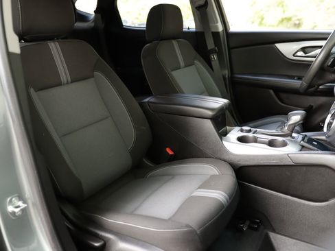 Used 2024 Chevrolet Blazer LT w/ Convenience Package FWD image 30