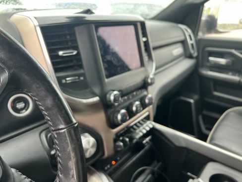 Used 2019 RAM 2500 Laramie AWD/4WD image 13