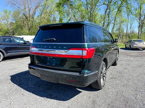 Used 2021 Lincoln Navigator Reserve AWD/4WD image 6