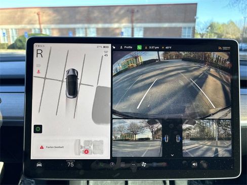 Used 2023 Tesla Model 3 Standard Range image 31