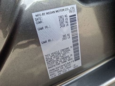 New 2025 Nissan Altima 2.5 SL image 21