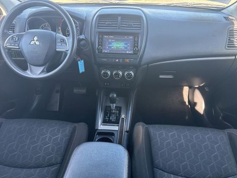 Used 2021 Mitsubishi Outlander Sport ES image 20