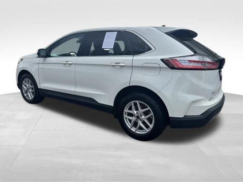 Used 2023 Ford Edge SEL AWD/4WD image 5
