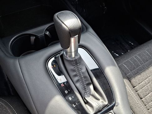 Certified 2023 Honda HR-V LX image 15