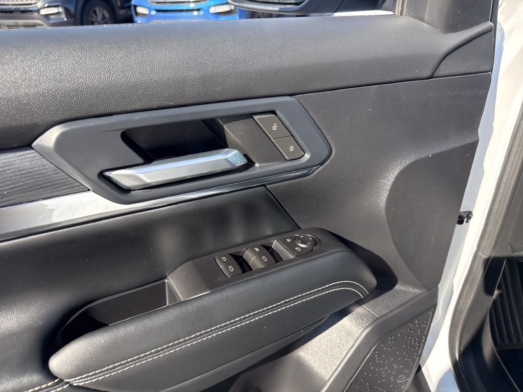 Used 2026 GMC Terrain Elevation FWD image 17