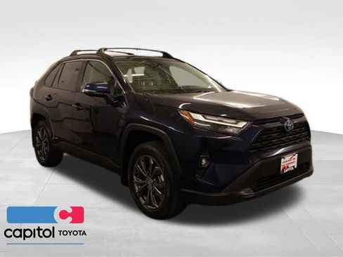 Certified 2022 Toyota RAV4 XLE Premium AWD/4WD image 1