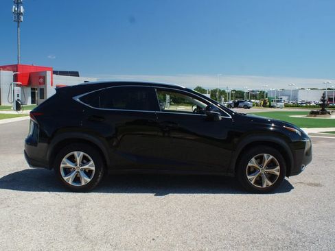 Used 2017 Lexus NX 200t AWD w/ Premium Package image 15