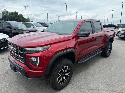Used 2024 GMC Canyon AT4X AWD/4WD image 2