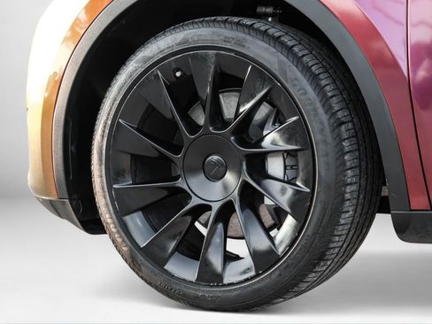 Used 2021 Tesla Model Y 2WD image 63