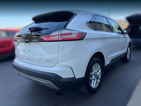 Used 2022 Ford Edge SEL image 5