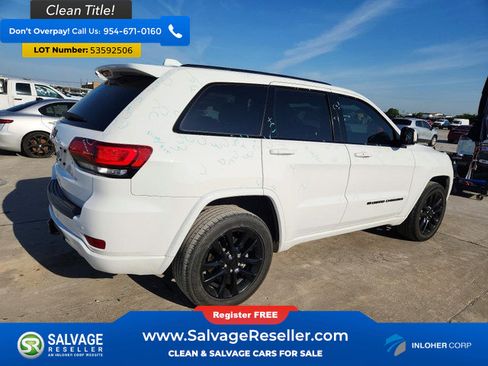 Used 2022 Jeep Grand Cherokee Laredo X AWD/4WD image 4