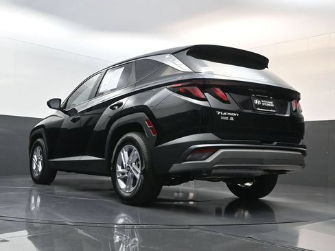 Certified 2026 Hyundai Tucson SE FWD image 25