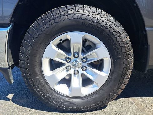 Used 2023 RAM 1500 Laramie AWD/4WD image 29