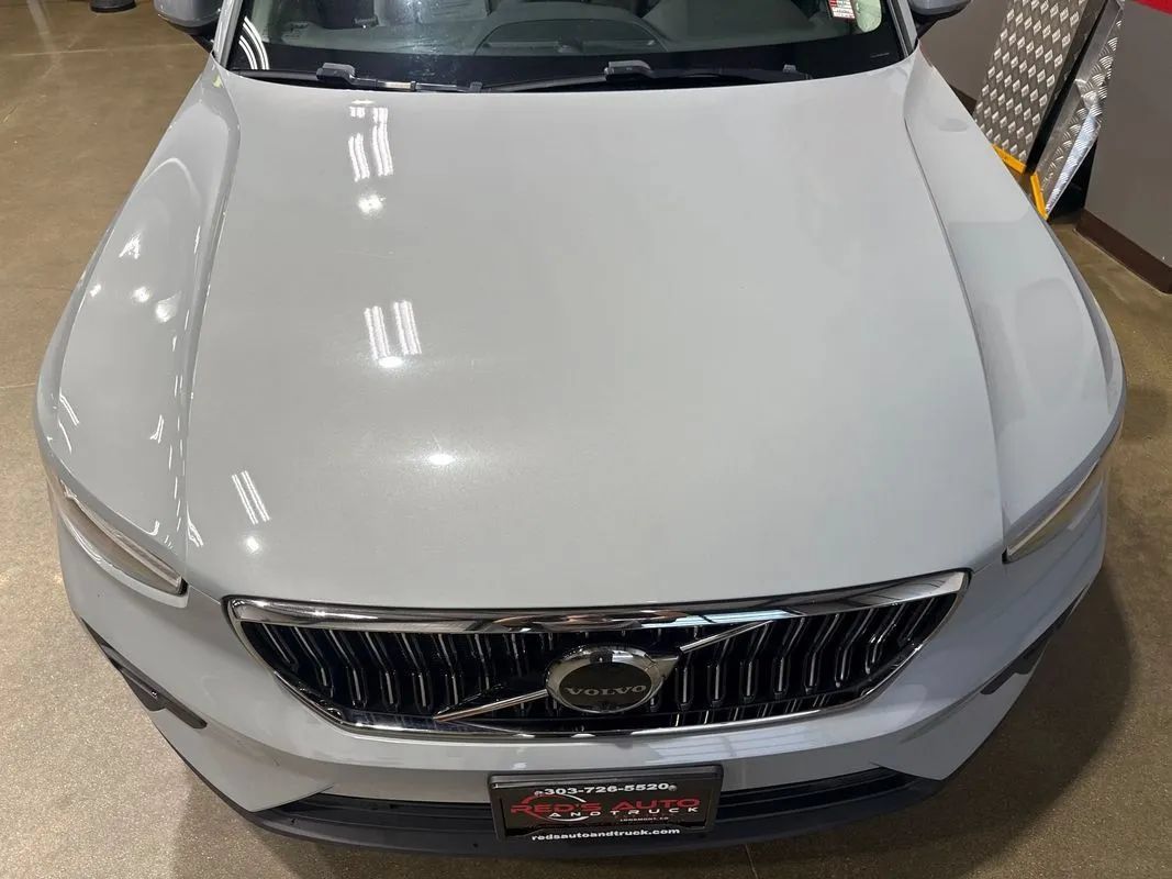 Used 2024 Volvo XC40 B5 Plus AWD/4WD image 78