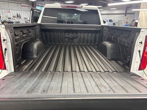 Used 2024 Chevrolet Silverado 1500 RST AWD/4WD image 28