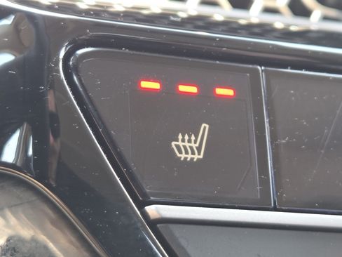 Used 2024 Honda Civic EX-L image 5