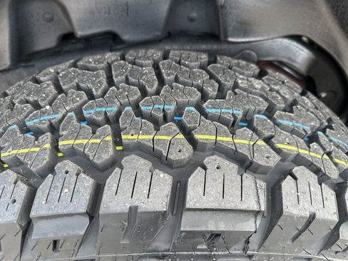 Used 2022 Ford Bronco Black Diamond image 38