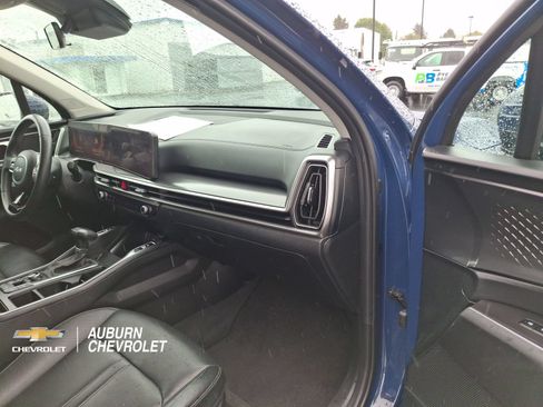Used 2024 Kia Sorento S AWD/4WD image 25