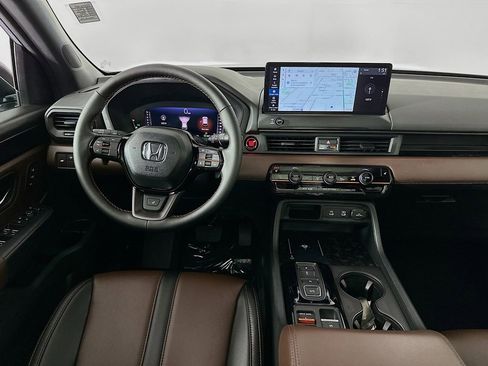 New 2026 Honda Pilot TrailSport image 23