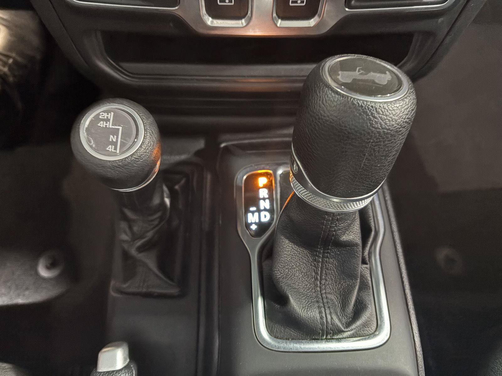 Used 2021 Jeep Wrangler Sport AWD/4WD image 11