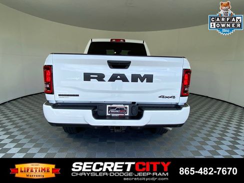 Used 2025 RAM 2500 Big Horn AWD/4WD image 6