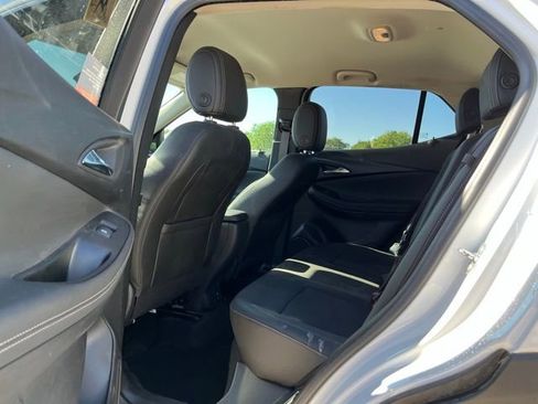 Used 2024 Buick Encore GX Preferred image 13